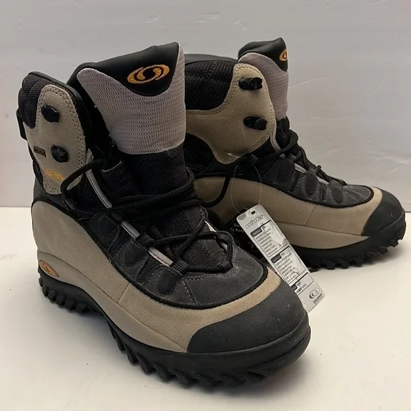 Salomon Women’s Winter Boots Gore-tex Size 7.5 NWT Winter & Rain Boots